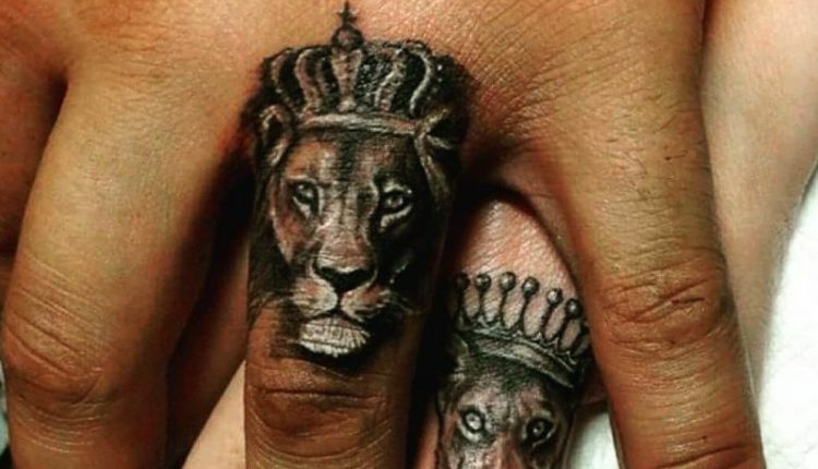 Tattoo Löwe: Symbolik und attraktive Designs für beide Geschlechter