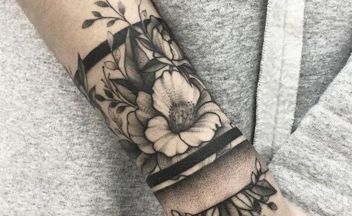 ▷ 1001 Blumen Tattoo Ideen und Informationen über ihre Bedeutung