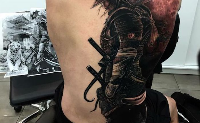 ▷ 1001 coole und effektvolle Samurai Tattoo Ideen