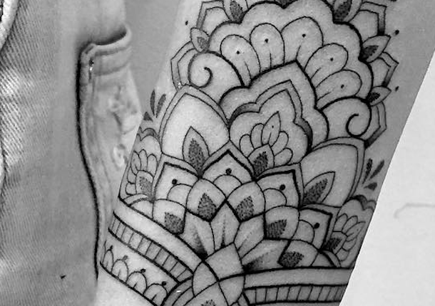 Ornamental Tattoos That Turn Your Body Into A Living Piece