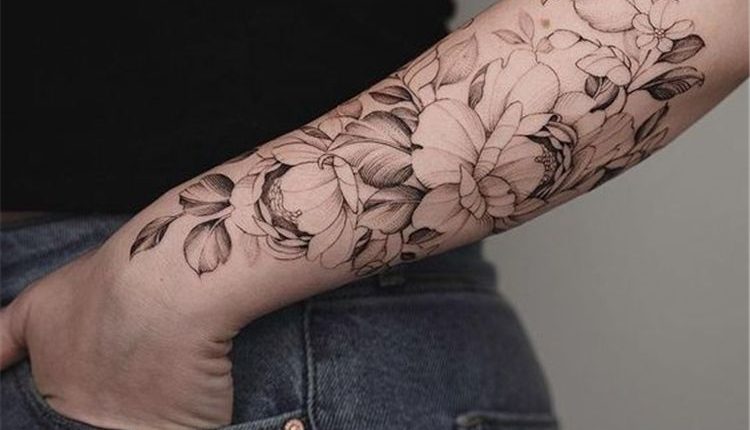 50 Chic And Sexy Arm Floral Tattoo Designs You Must Know | Women Fashion Lifestyle Blog Shinecoco.com