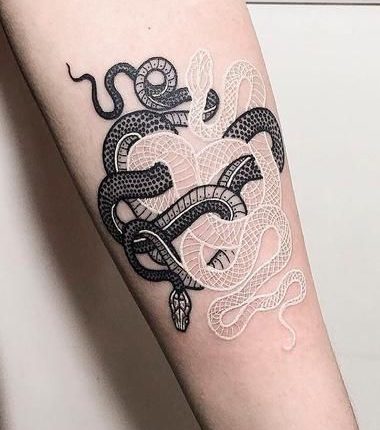 White Ink: Die schönsten weißen Tattoos