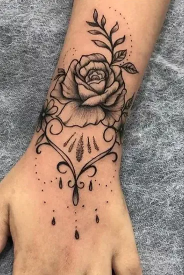30+ Best Hand Tattoo Designs with Most Stylish Ideas 2021