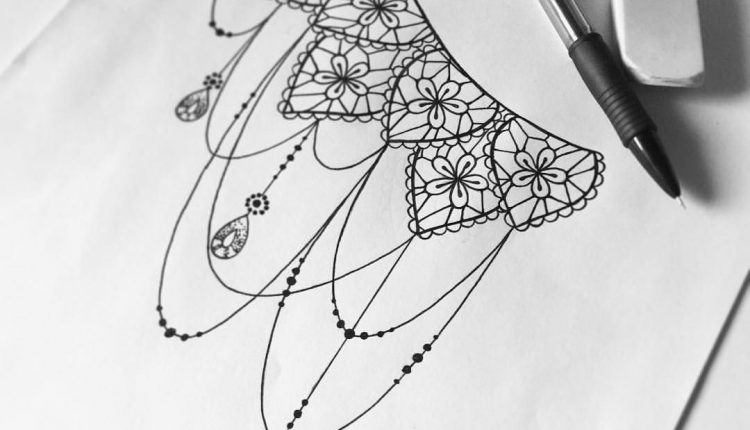 Brust Tattoo für Frauen - 60+ der schönsten Vorlagen und viele tolle Ideen!