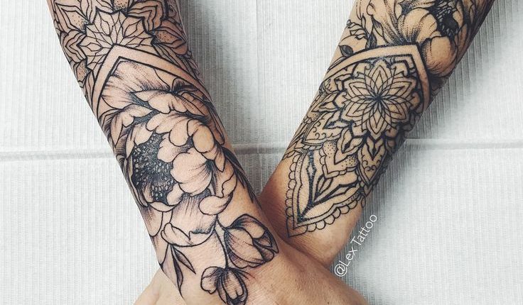 Textured Weave Ribbed Socks