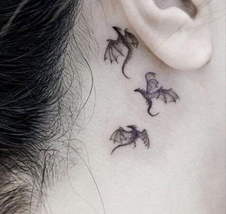 20 Cute Behind the Ear Tattoos for Women