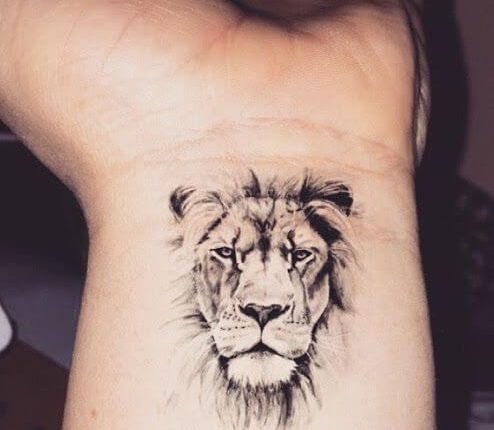 24 Small Lion Tattoo Designs and Ideas That Will Inspire You