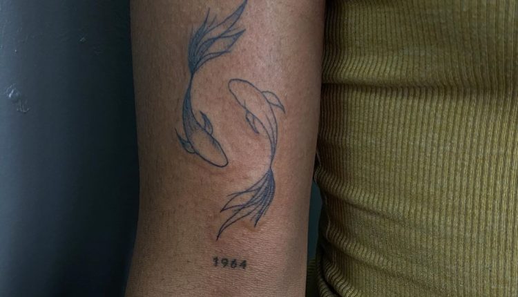 9 Perfect Pisces Tattoo Designs to Help Kick Off the Season - Inside Out
