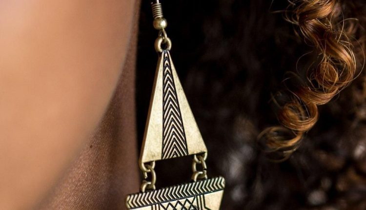 El Paso Edge Brass Paparazzi Earrings