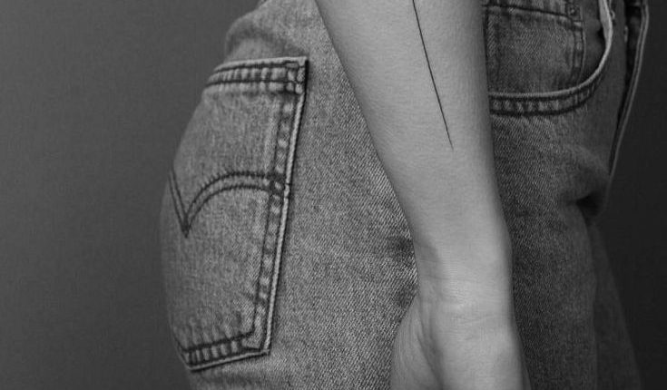 18 schöne zierliche Zweig Blumen Tats von Lara Maju